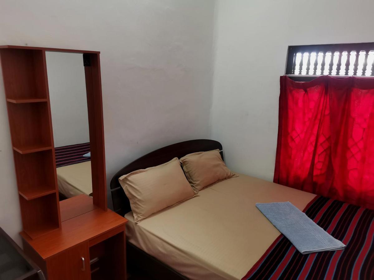 Nallur Holidays Inn Jaffna Eksteriør billede